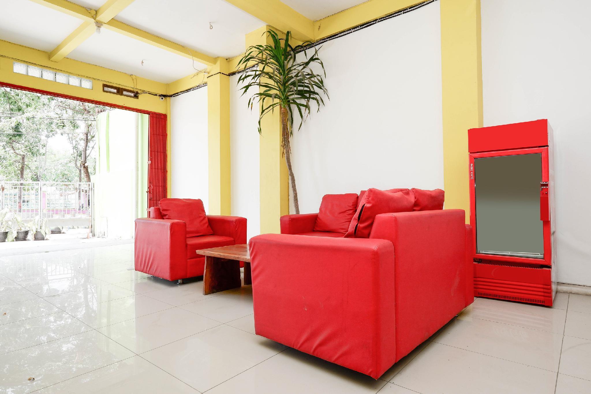 Super Oyo 1620 Sion Family Residence Grobogan Exterior foto